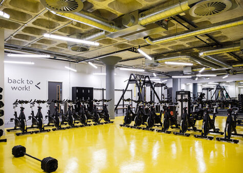 Office Space Norfolk House - Image 84