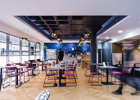 Office Space Norfolk House - Image 7