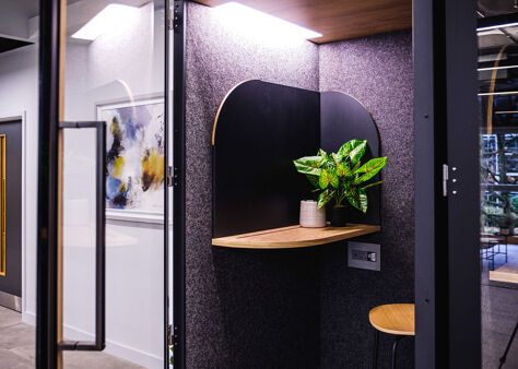 Office Space Norfolk House - Image 26