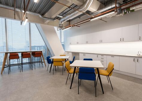 Office Space The Broadgate Tower - Image 9