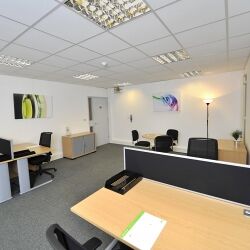 Office Space Crowborough - Image 8