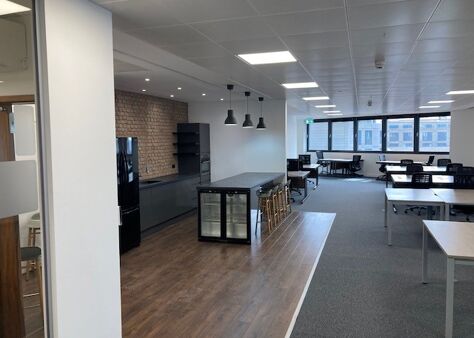 Office Space 2 America Square - FULLY MANAGED - Image 6