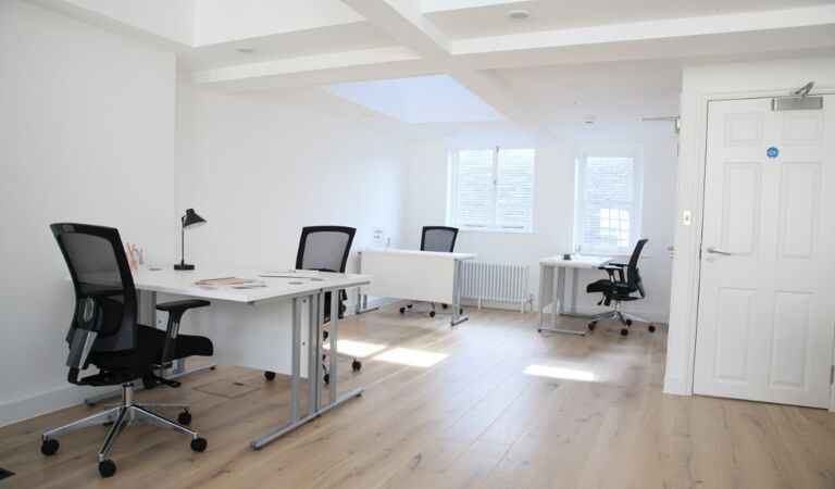 Office Space 80 Berwick Street - Image 3