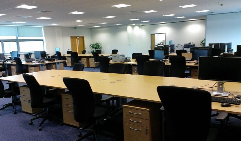 Office Space BSS - Gateway House - Image 2