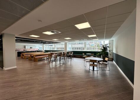 Office Space Telephone House - Image 5