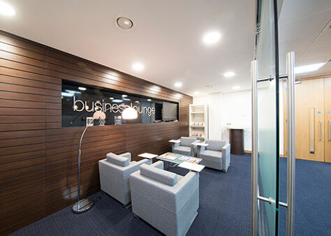Office Space Wellington Place - Image 5