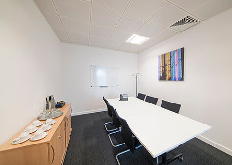Office Space Wellington Place - Image 3