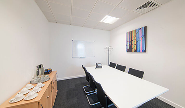 Office Space Wellington Place - Image 3
