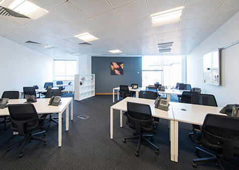 Office Space Wellington Place - Image 7