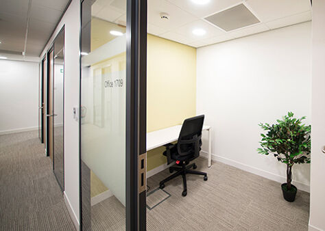 Office Space The Pinnacle - Image 6