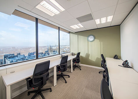 Office Space The Pinnacle - Image 10