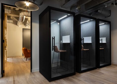 Office Space Worship Street - Image 16