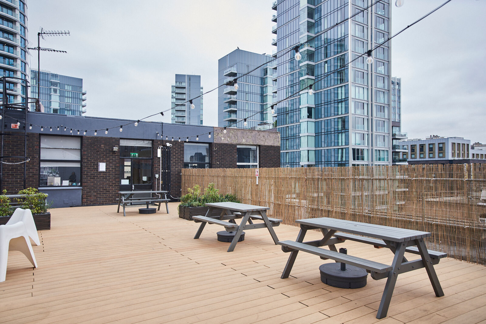 Office Space Aldgate East - Image 9