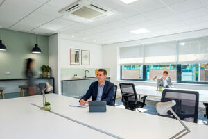 Office Space Altrincham Business Park - Image 41