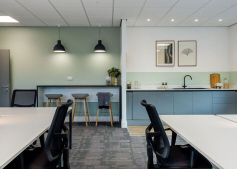 Office Space Altrincham Business Park - Image 33
