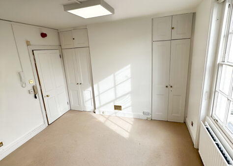 Office Space Rivermead  - Image 4