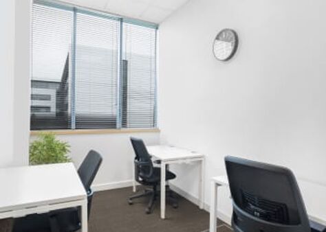 Office Space Lanarkshire Eurocentral - Image 9
