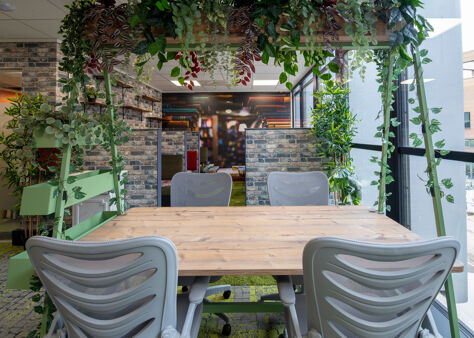 Office Space Beacon Tower - Image 11