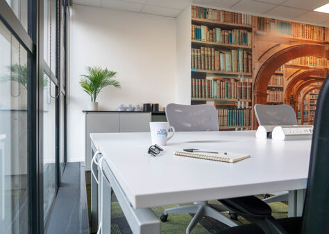 Office Space Beacon Tower - Image 17