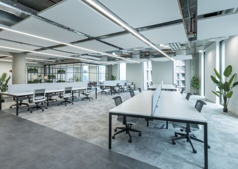 Office Space The Hive Building  - Image 16