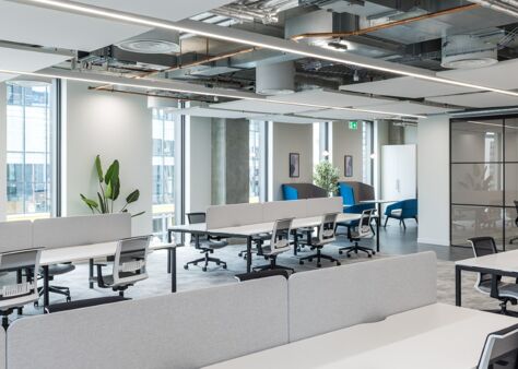 Office Space The Hive Building  - Image 10