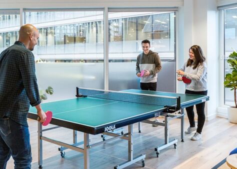 Office Space 2 Minster Court - Image 9