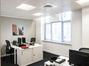 Office Space Woburn Place - Image 4