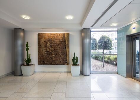 Office Space The Triangle - Image 14