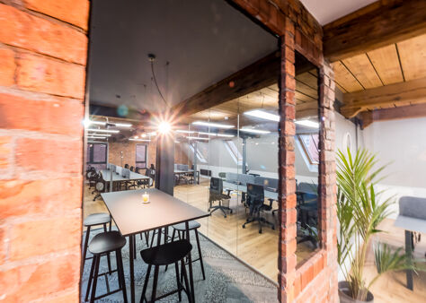 Office Space Jactin House - Image 9