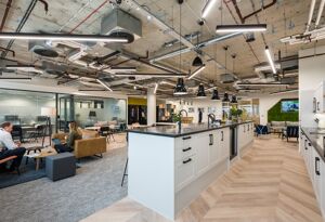 Office Space Venture X Chiswick Park - Image 8