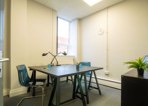 Office Space Manchester - Newton Heath - Image 12