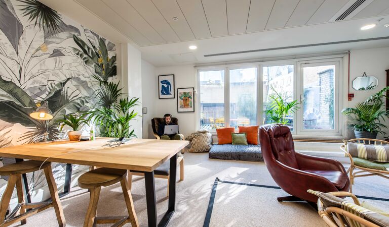 Office Space City - Image 3