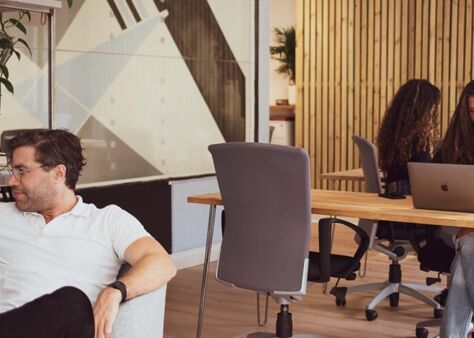 Office Space City - Image 16