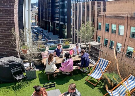 Office Space City - Image 11