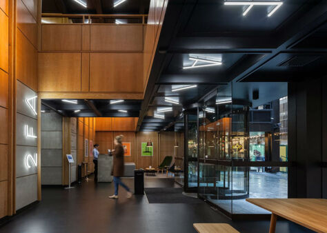 Image #2 of 2 Finsbury Avenue 