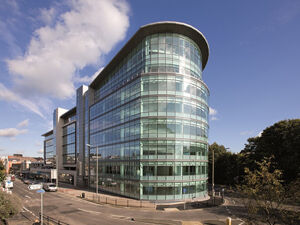 Office Space Redhill, Kingsgate House - Image 1