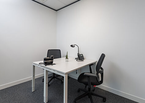 Office Space Redhill, Kingsgate House - Image 7