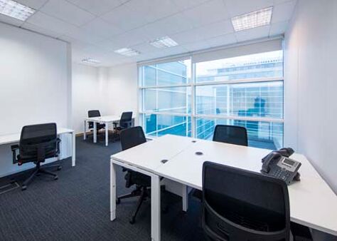 Office Space Midsummer Court - Image 5