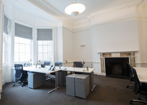 Image #5 of 5 Southampton Place