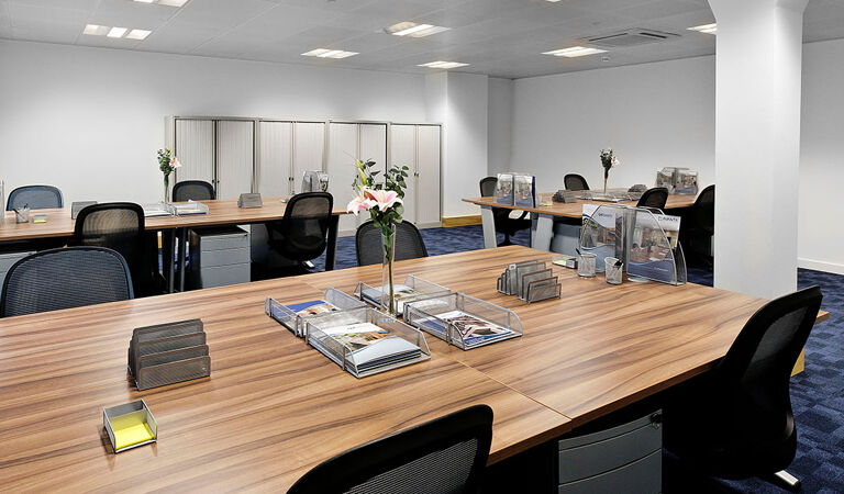 Image #4 of 17 Hanover Square