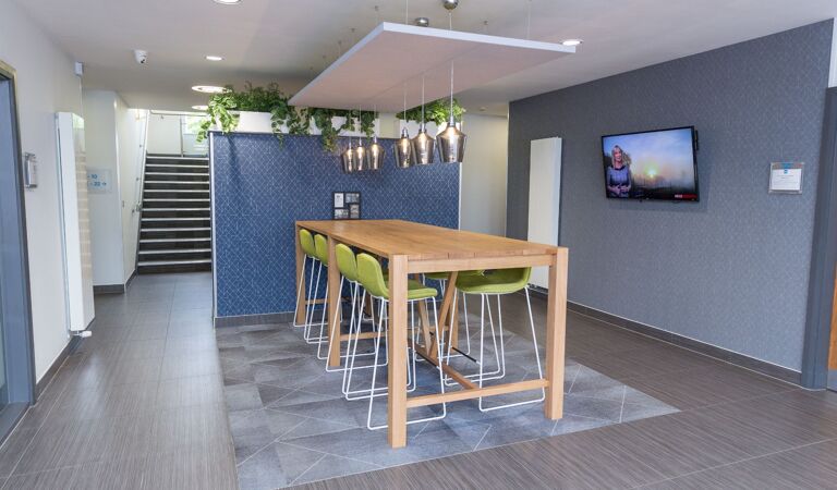 Office Space Warwick - Image 2