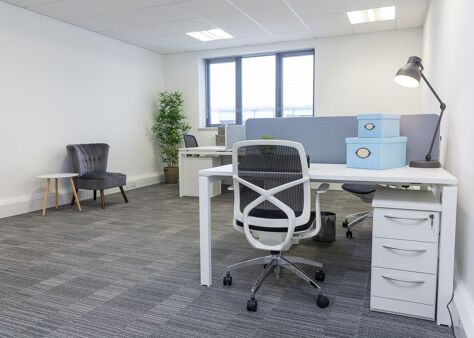 Office Space Warwick - Image 3