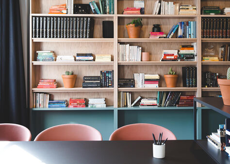 Office Space Thomas House - Image 2