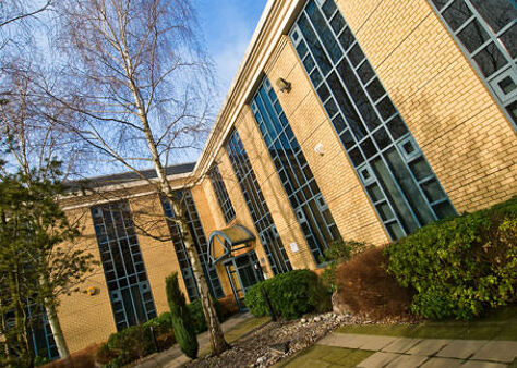 Office Space Fleet Ancells Business Park - Image 8