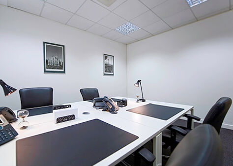 Office Space Fleet Ancells Business Park - Image 4