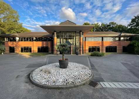 Office Space Harrington House - Image 6