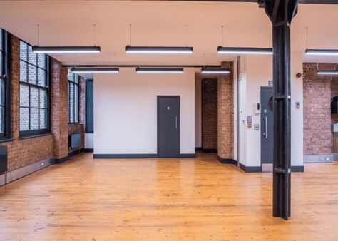 Office Space 65-69 East Road - Image 5