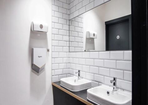 Office Space 65-69 East Road - Image 7