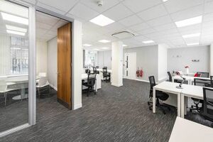 Office Space Gilmoora House - Image 4