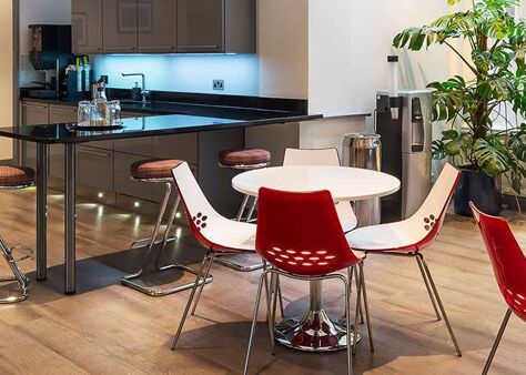 Office Space Gilmoora House - Image 2